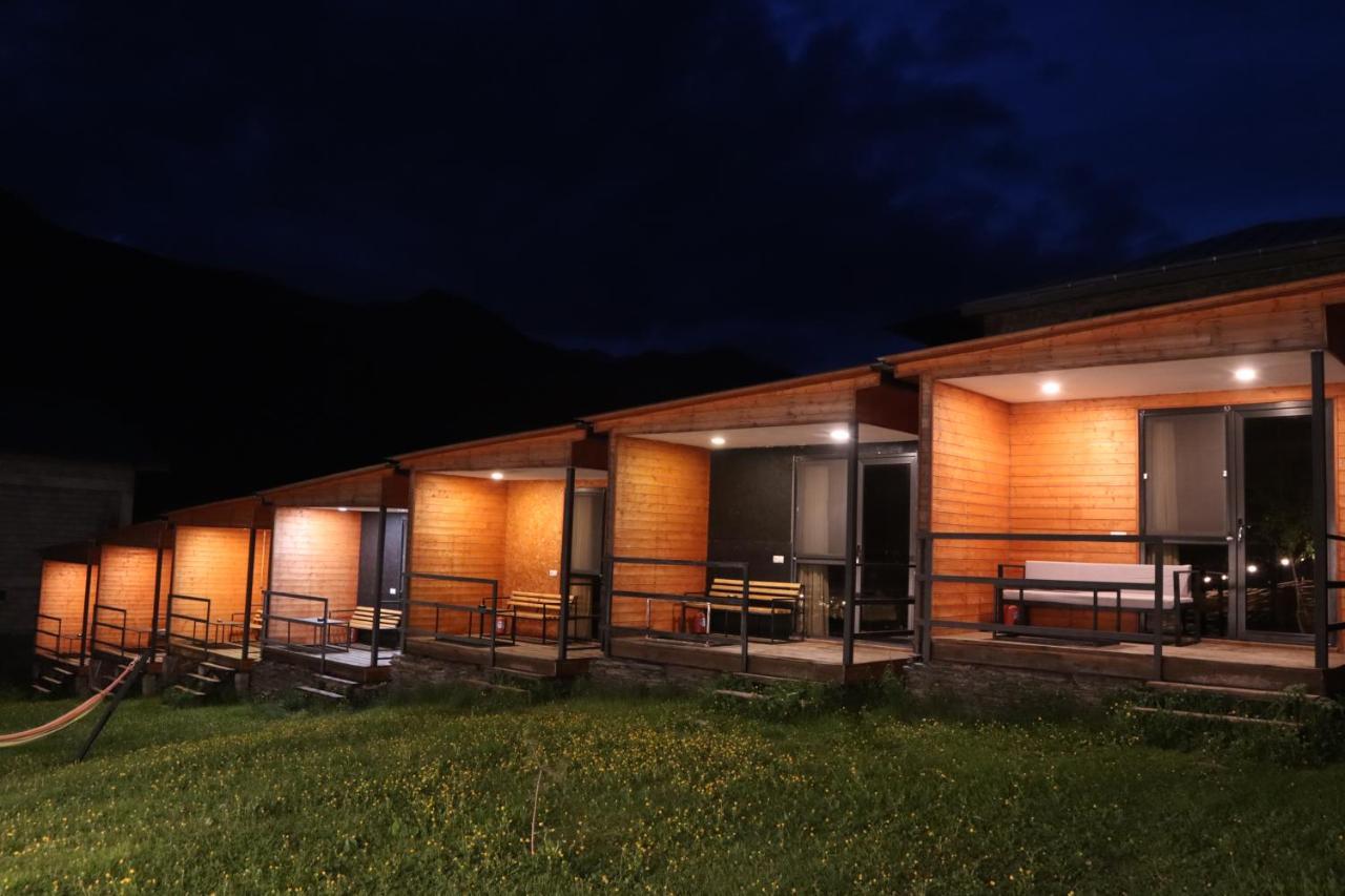 Kazbegi Cottages Ngoại thất bức ảnh