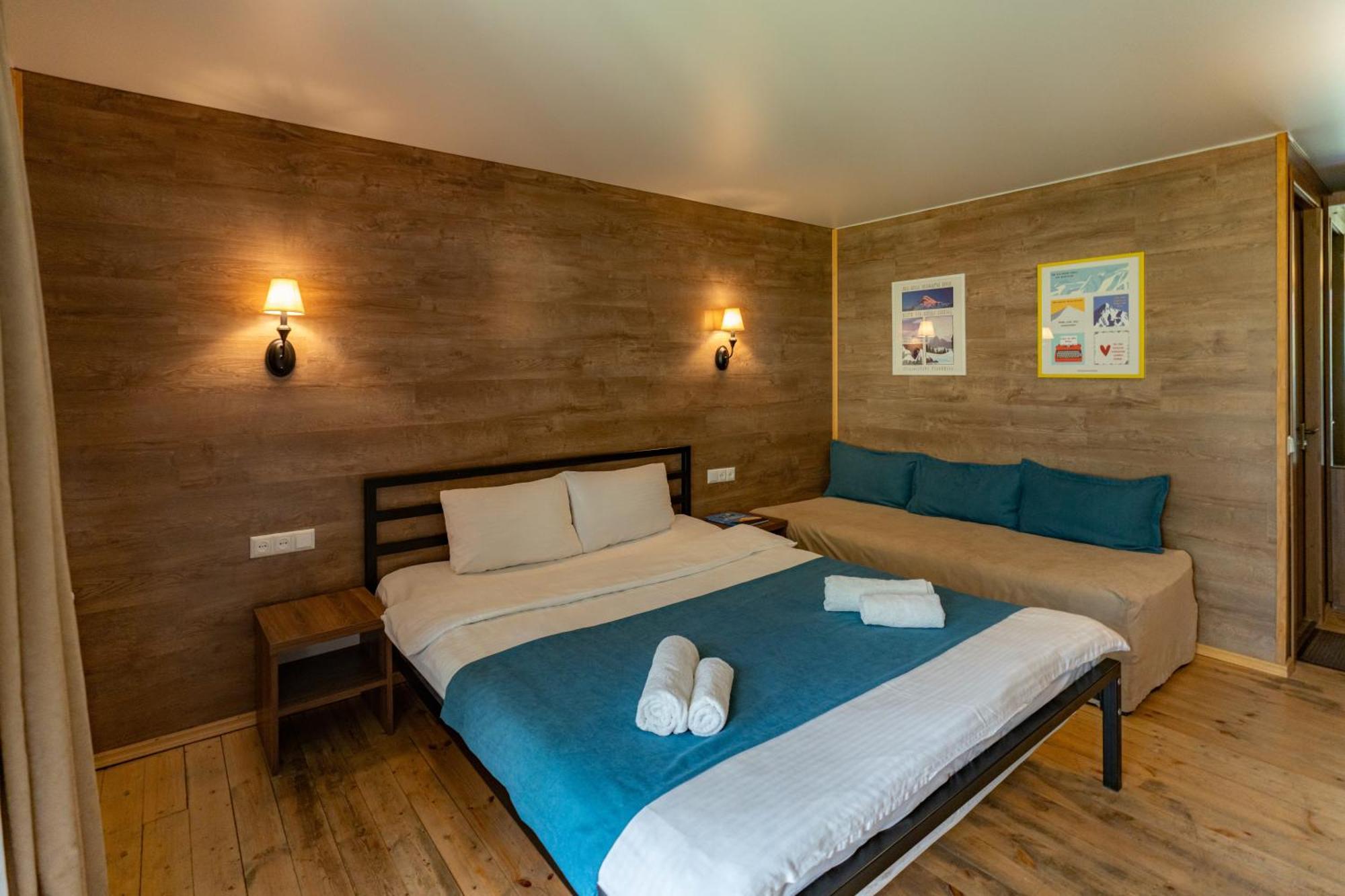 Kazbegi Cottages Ngoại thất bức ảnh
